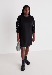 Vero Moda Curve VMCDORA ONECK SHORT DRESS  - Kasdienė suknelė - black