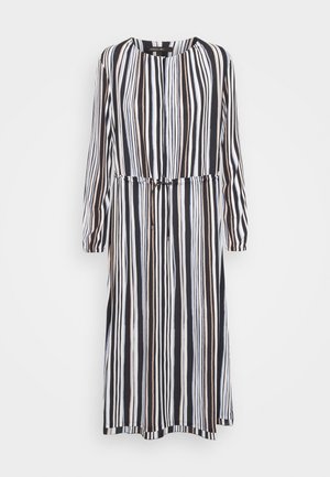 Robe midi à manches longues avec rayures verticales noires, blanches et beiges, col rond et ceinture ajustable à la taille.