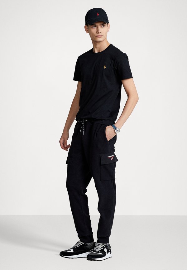 CUSTOM SLIM FIT CREWNECK T-SHIRT - Basic T-shirt3