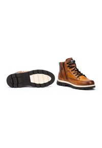Pikolinos VIGO - Botines con cordones - brown