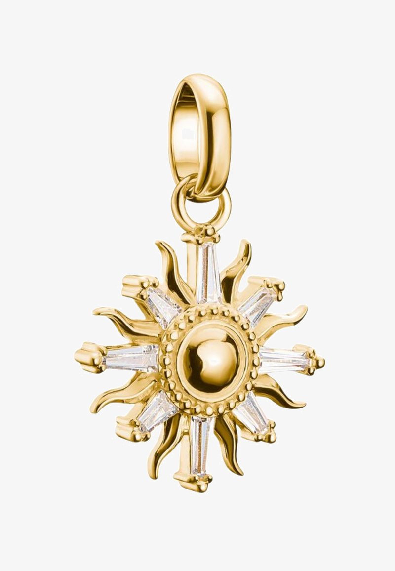 Pendente solare dorato con raggi testurizzati e una gemma rotonda centrale, impreziosito da cristalli chiari allungati. Brillio distintivo e design intricato.