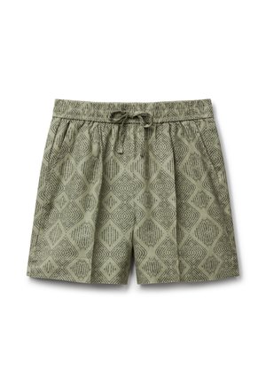 United Colors of Benetton Shorts - green