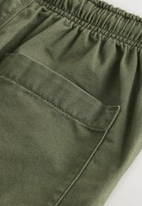 Niet geselecteerd, khaki green