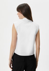 Koton CLASSIC NECK BUTTONED - Camicia - off white