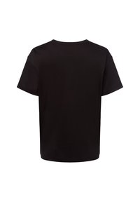 Czarna, krótka koszulka z rękawem w kształcie litery T, widoczna z tyłu na białym tle, z okrągłym dekoltem i prostym przeszyciem.
