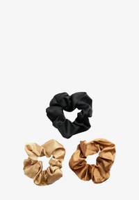 Revolution Haircare - SATIN WIDE SCRUNCHIE BLACK/BLUSH/NUDE 3 PACK - Hair styling accessory - black/blush/nude Thumbnail Image 1