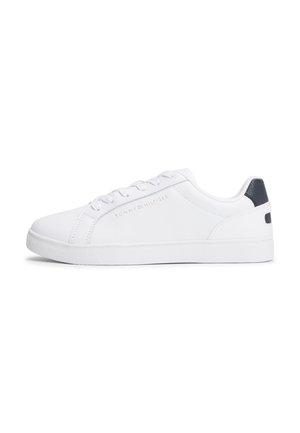 ESSENTIAL CUPSOLE - Baskets basses - white