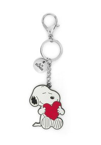 Portachiavi con un cane cartoon che tiene un cuore rosso, con un gancio e una catena in metallo argentato, attaccato a un'etichetta rotonda riportante la scritta "SUN68".