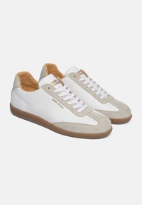 Henry Stevens TRAVIS TIS - Sneaker low - weiß