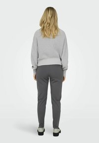ONLY ONLDORITTA - Strickpullover - light grey melange