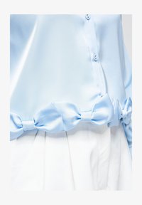 Non sélectionné, blue
