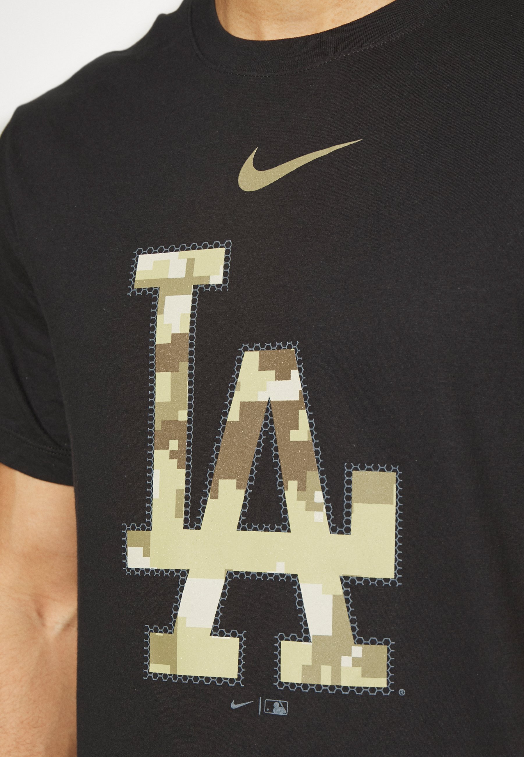 LOS ANGELES DODGERS CAMO LOGO 