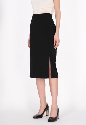 usha Kokerrok - black