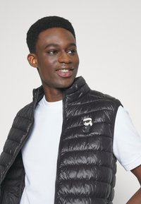 KARL LAGERFELD VEST - Väst - black