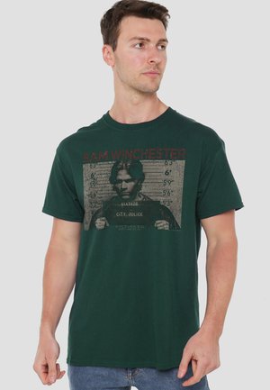 Cotton Soul, SUPERNATURAL/SAM MUG SHOT - Print T-shirt - dark green