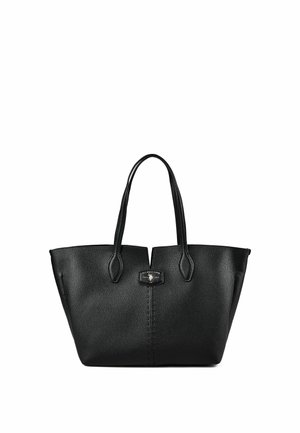 Zwarte getextureerde leren tote-tas met twee handvatten en een klein rechthoekig gestikt stukje in het midden bovenaan.