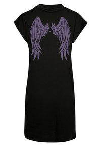 Schwarzes T-Shirt-Kleid mit großem lila Engelsflügel-Print auf dem Rücken, kurzen Ärmeln und einer lockeren Passform. Weiche, glatte Stofftextur.