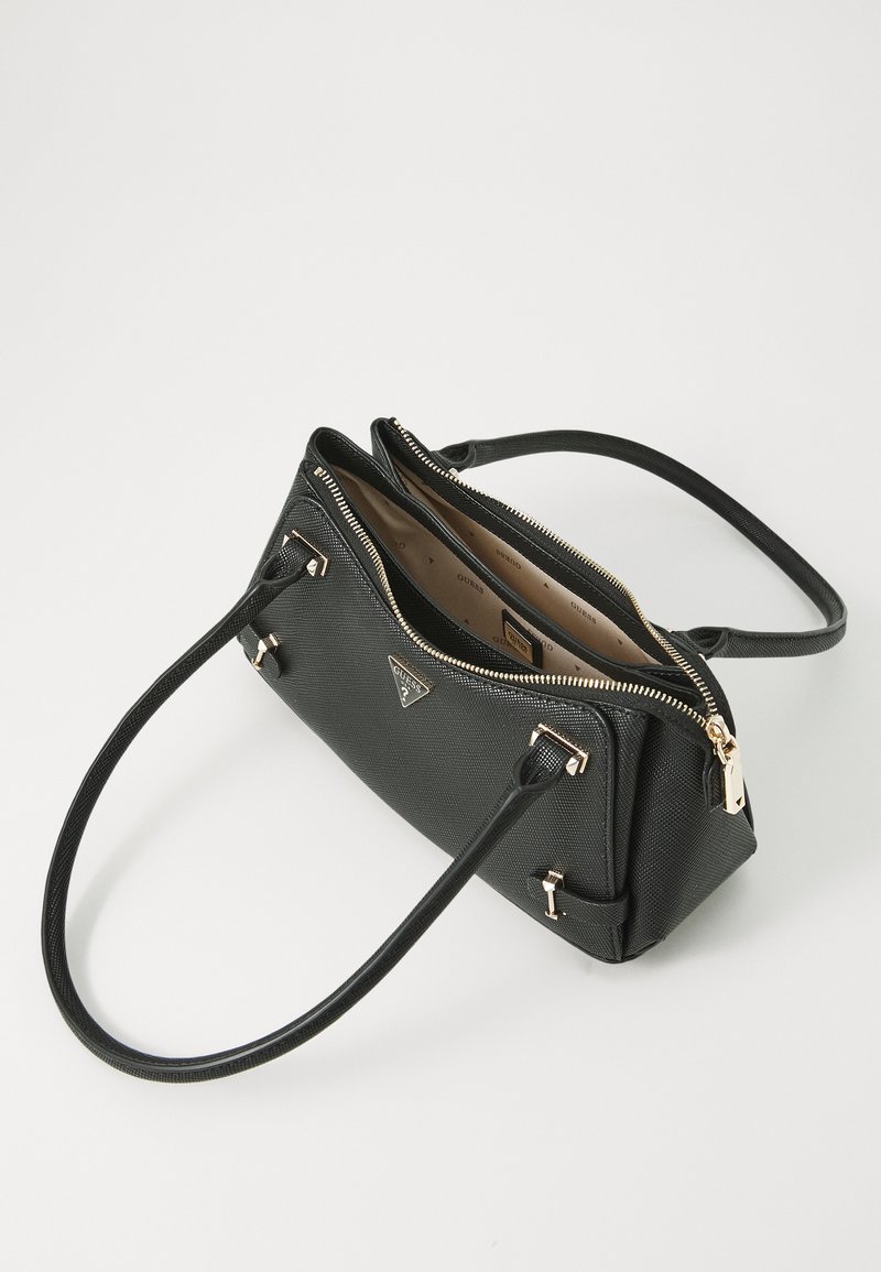 Schwarze synthetische Handtasche mit doppeltem Reißverschluss, goldfarbenen Beschlägen, strukturiertem Oberflächenmaterial, verstellbaren Trägern und beigem Innenfutter mit Logoprint.