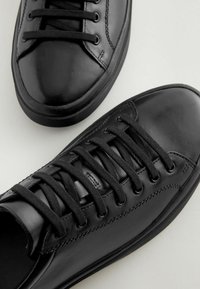 Next REGULAR FIT - Tenisky - black