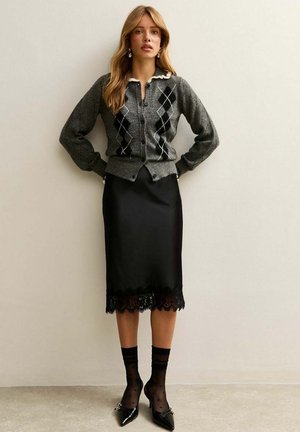 ARGYLE FRILL COLLAR  - Vest - light grey