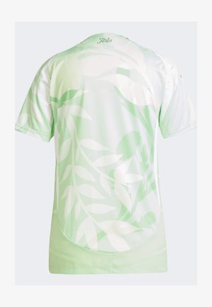 Maglia a maniche corte verde chiaro con un motivo a foglie in diverse sfumature di verde e bianco, con scollatura rotonda e texture morbida.