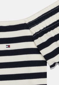 Tommy Hilfiger T-shirts print - dark blue