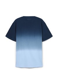 T-shirt manica corta in cotone, caratterizzato da una sfumatura che va dal blu navy al blu chiaro. Design a girocollo con una texture liscia e senza motivi prominenti.