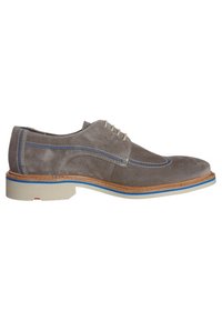 Scarpe eleganti da uomo in suede grigio con lacci beige, dettagli di cucitura blu, sottopiede in legno, striscia blu e suola in gomma bianca.