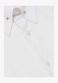 Nem kiválasztott, white