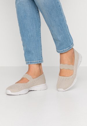 Bailarinas con hebilla - beige