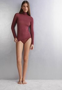 Intimissimi HOCHGESCHLOSSENES -ULTRALIGHT - Langarmshirt - bordeaux