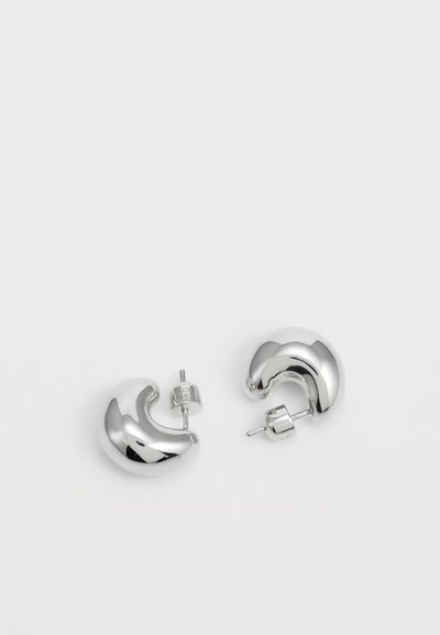 Maria Black TRYVANN PILLOW EARRING  - Σκουλαρίκια - silver coloured