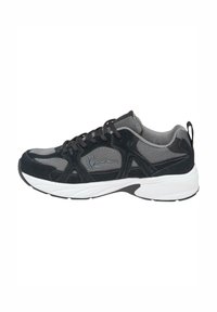 Chaussures de sport noires et grises avec dessus en mailles et en suédine, semelle intermédiaire blanche et semelle extérieure noire. Comprend des lacets et une languette à l'arrière.