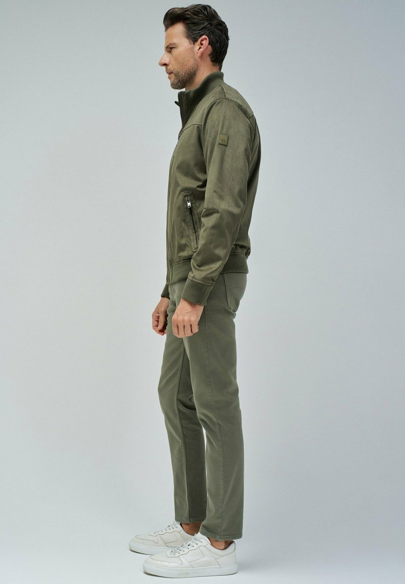 Pantalon Cargo Velours Homme Atlas For Men - Coupe Droite Chaud Et Confortable Grandes Tailles