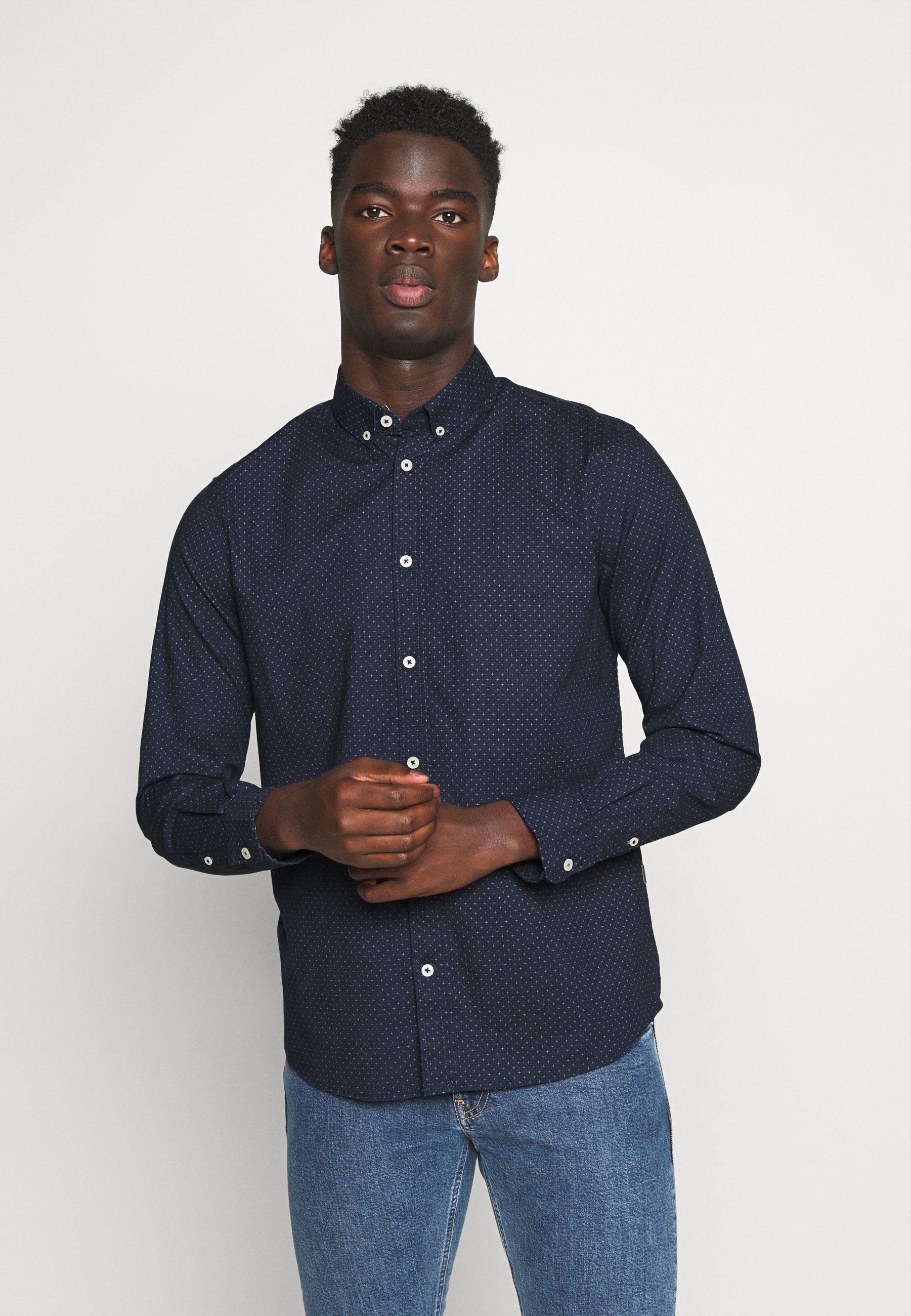 TOM TAILOR REGULAR PRINTED Skjorte navy blue Zalando.no TOM TAILOR REGULAR PRINTED Skjorte blue Zalando.no