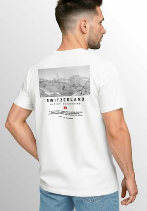 WANDERN BERGE ALPEN SCHWEIZ FASHION - Print T-shirt - weiß