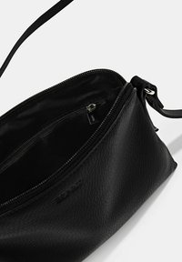 Esprit Borsa a mano - black