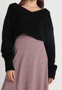 Weekday Trui - black
