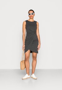Anna Field Vestido de malha - mottled grey