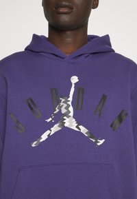 Jordan Mikina - sky purple