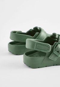 Next CLOGS  - Klumpák - khaki green