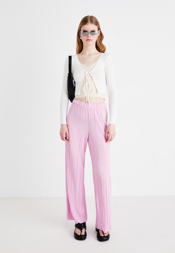 PAMMI WIDE PLISSE  - Trousers - roseate spoonbill3