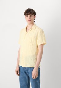 HUGO ELLINO - Marškiniai - medium yellow