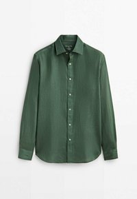 Vihreä pitkähihainen paita, jossa on teksturoidusta kankaasta valmistettu kauluksellinen pääntie, eteen kiinnitettävät napit ja kaareva helma.