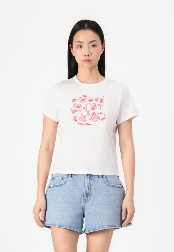 Short-Sleeve Weekend Plans Graphic Skimming Tee - Print T-shirt