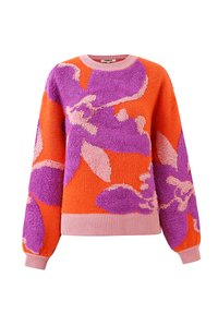 Ronde hals trui met getextureerde abstracte bloempatronen in paars en roze op een heldere oranje achtergrond, met ribgebreide manchetten en zoom.