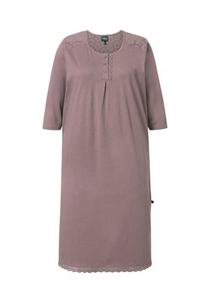 Mauve noční košile s krajkovými detaily na ramenech, kulatým výstřihem, knoflíkovou légou a zakončením ve tvaru vlnky. Vyrobena z měkké látky.