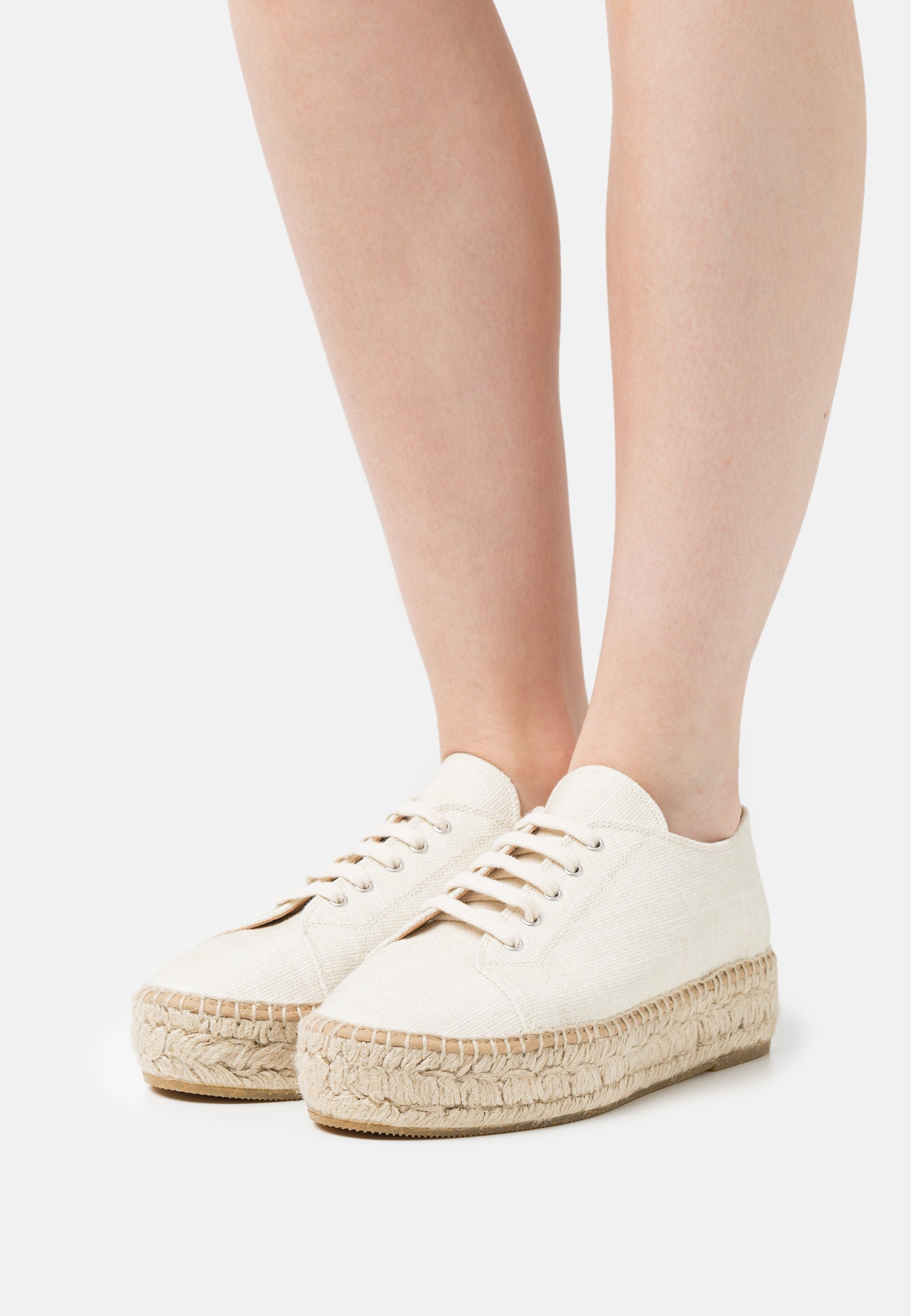 Scarpe Kanna: I migliori prezzi e modelli 2022 su Stylight