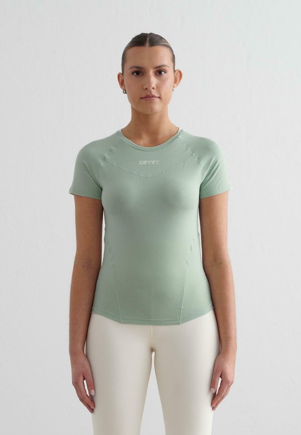 SHORT SLEEVE - T-Shirt print