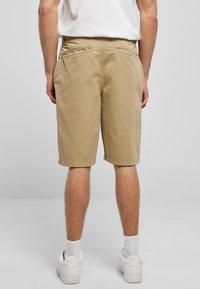 Urban Classics BIG  - Šorti - unionbeige
